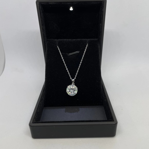 Moissanite Diamond Necklace Pendant Chain 18K 925 Brilliant 5 Ct Round Cut - Picture 8 of 12
